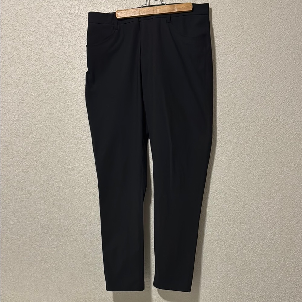 Meta Pant Athletic Slim Fit 34" Black